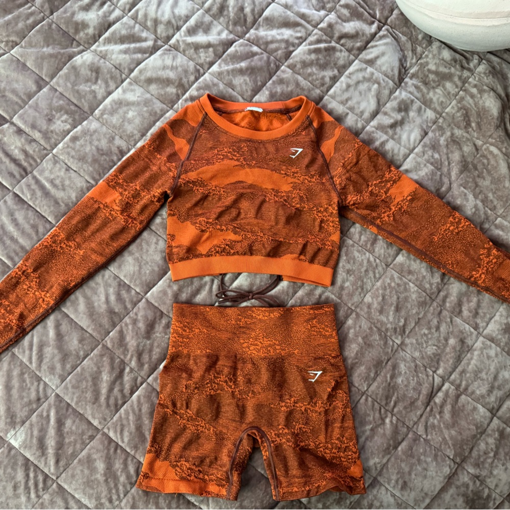 Gym Shark orange set